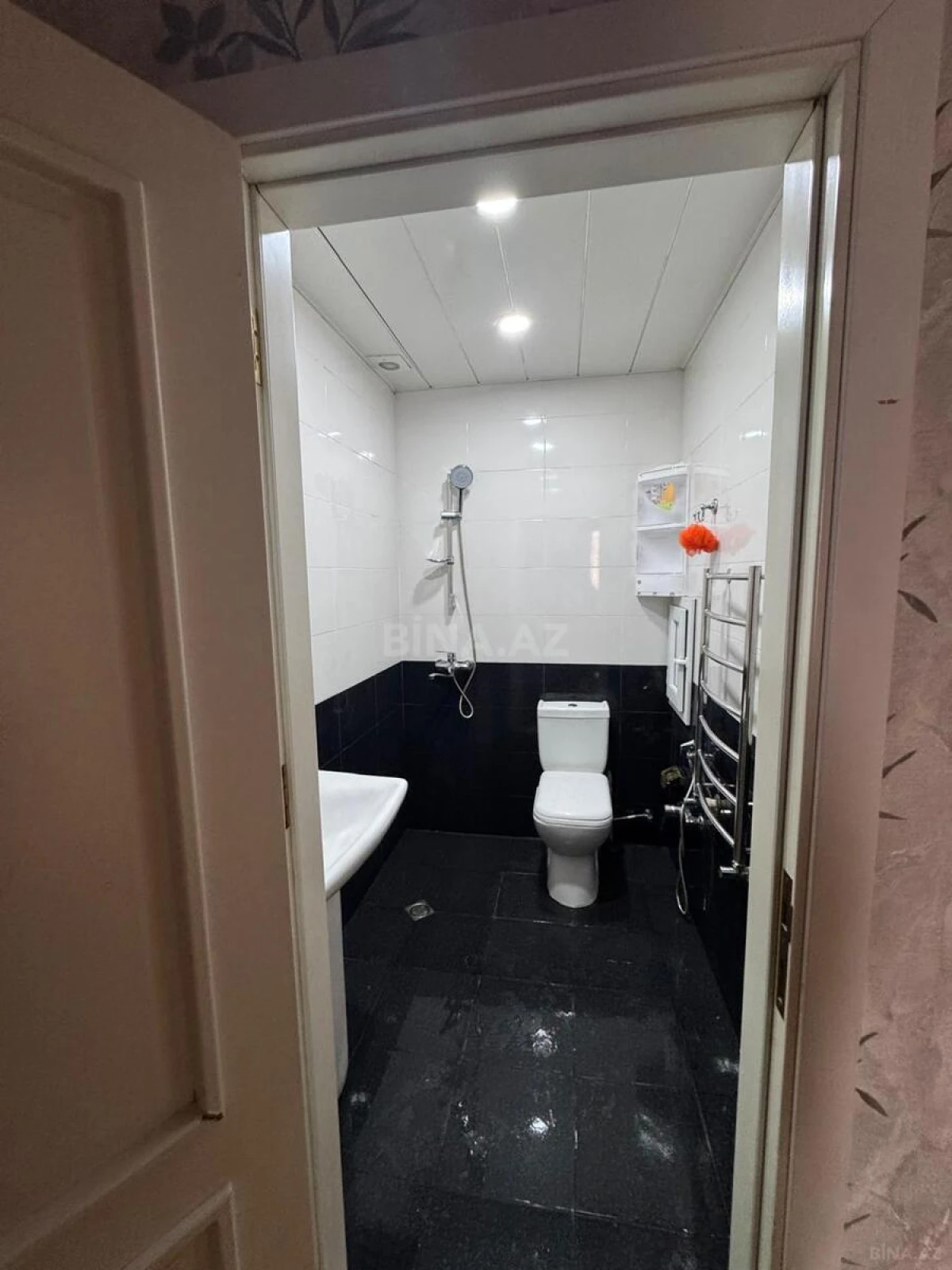 Kirayə verilir 3 otaqlı mənzil 125 m²