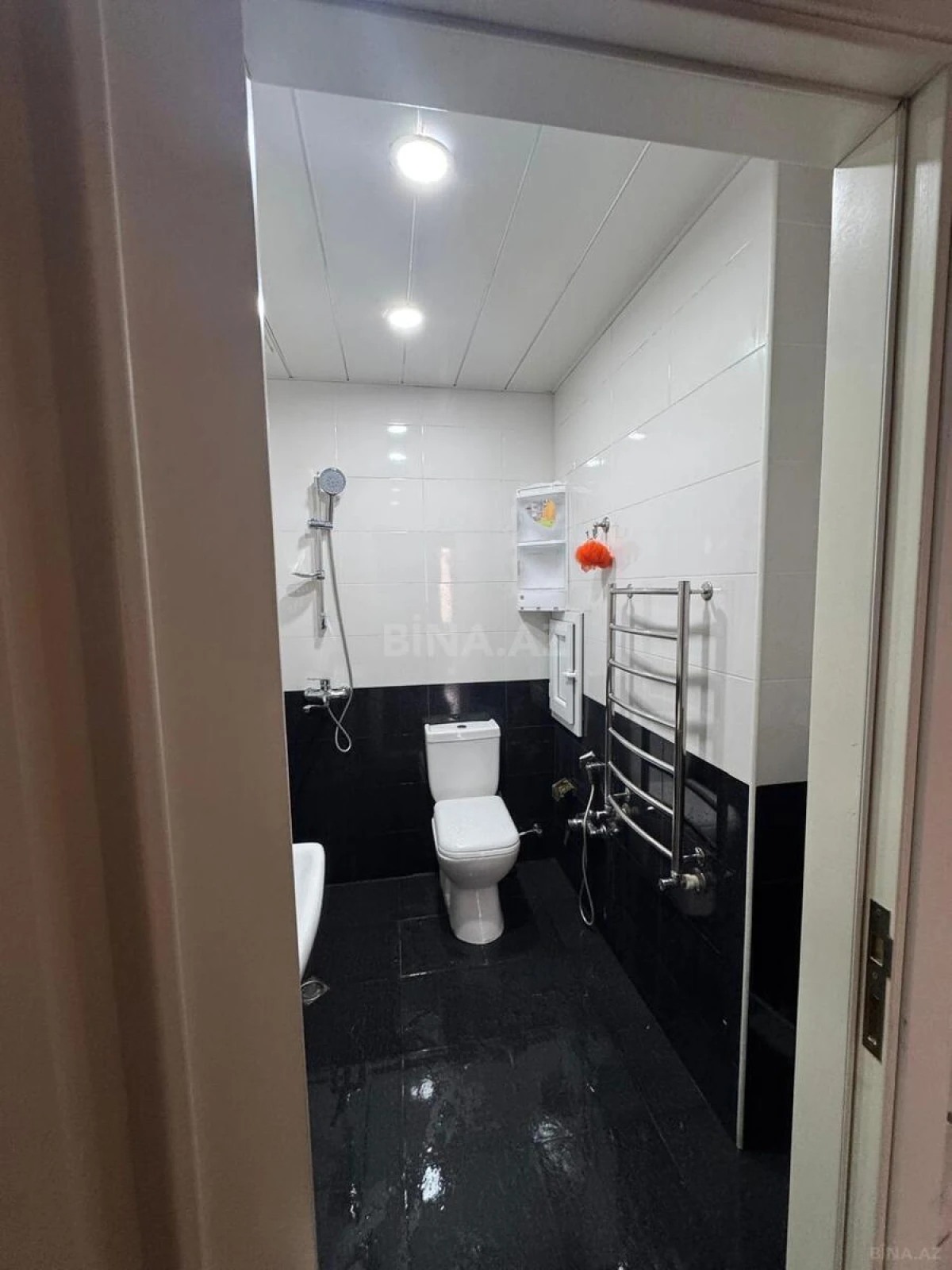 Kirayə verilir 3 otaqlı mənzil 125 m²