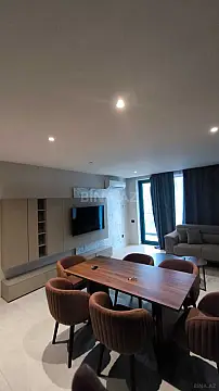 Kirayə verilir 2 otaqlı mənzil 101 m²