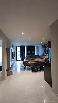 Kirayə verilir 2 otaqlı mənzil 101 m²