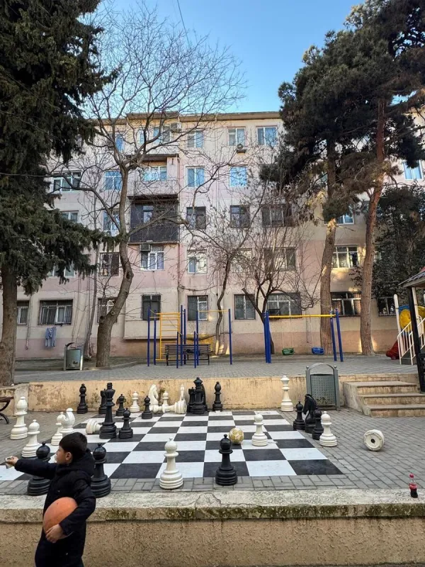 Satılır 2 otaqlı mənzil 38 m²