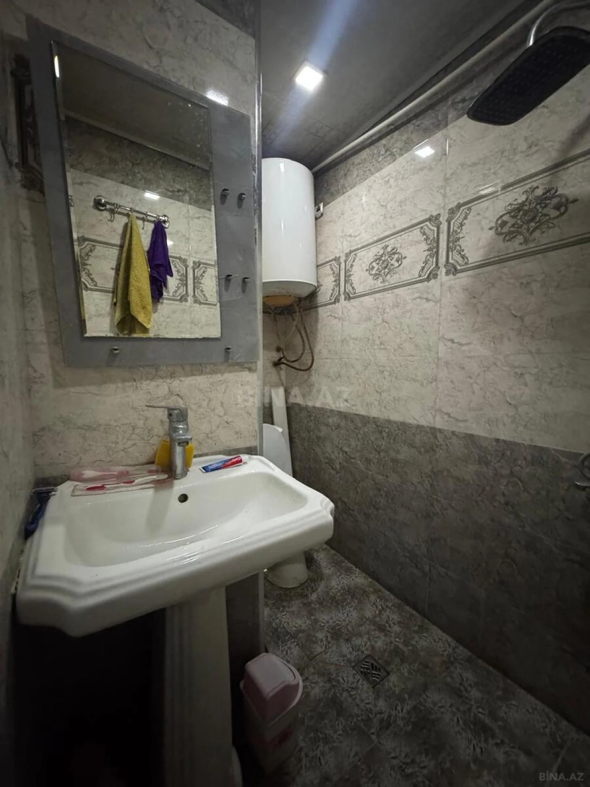 Satılır 2 otaqlı mənzil 38 m²