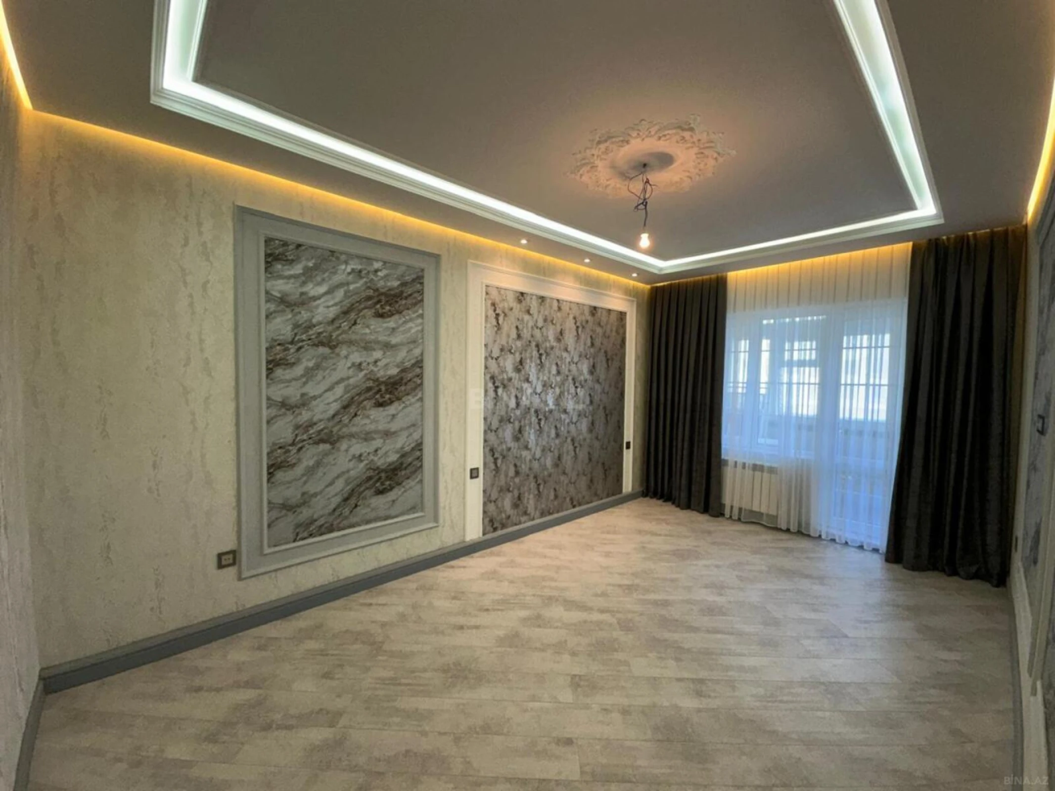 Satılır 3 otaqlı mənzil 84 m²