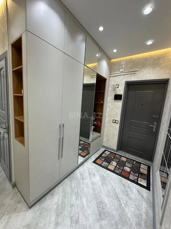 Satılır 3 otaqlı mənzil 84 m²