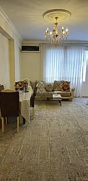 Kirayə verilir 2 otaqlı mənzil 87 m²