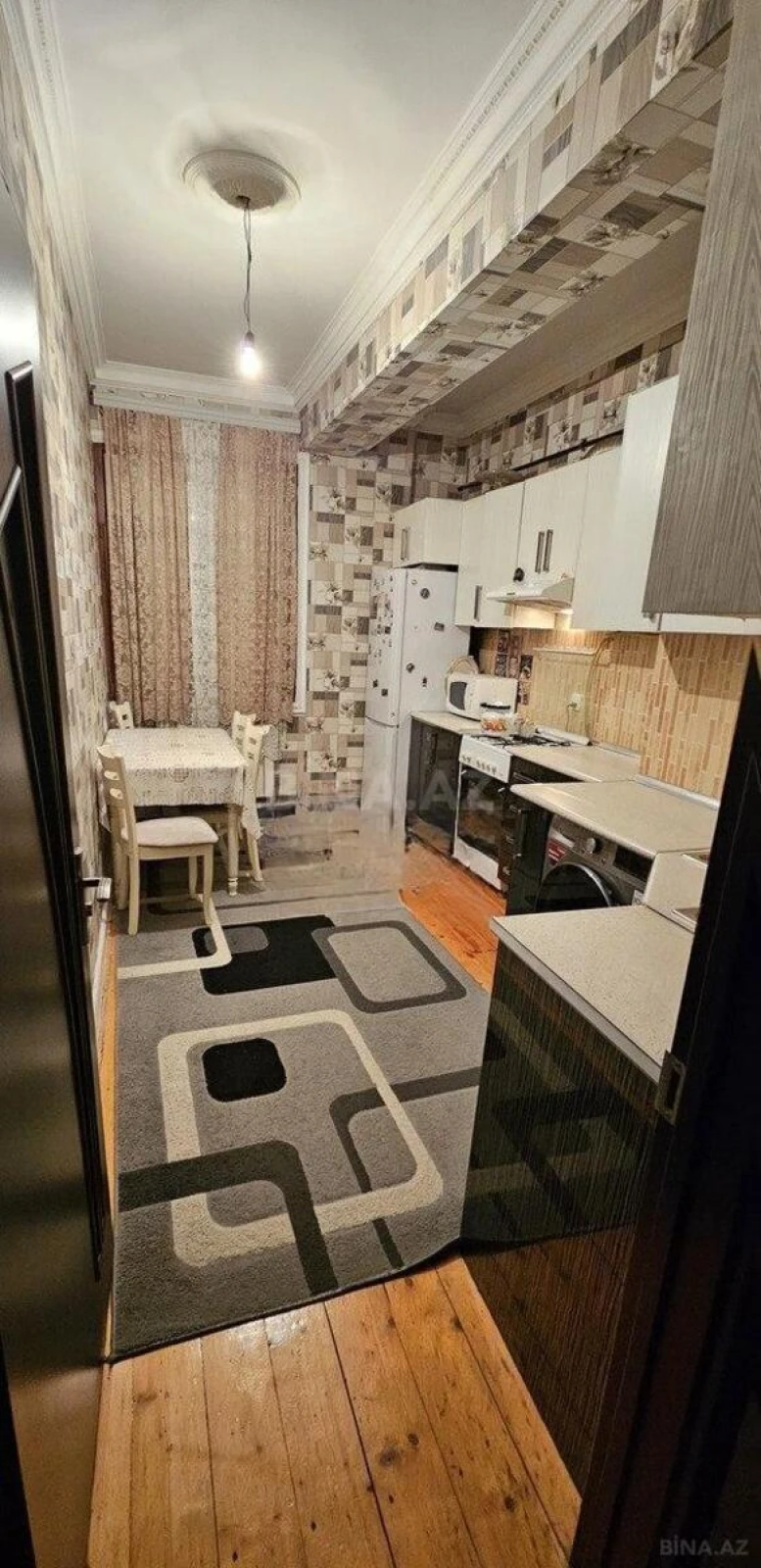 Kirayə verilir 2 otaqlı mənzil 87 m²