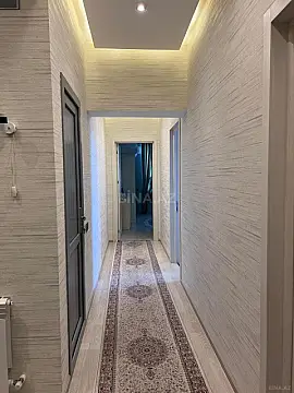Satılır 2 otaqlı mənzil 87 m²