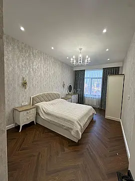 Kirayə verilir 3 otaqlı mənzil 140 m² — Bakı, Yeni Günəşli 3 otaq 140.00 m²