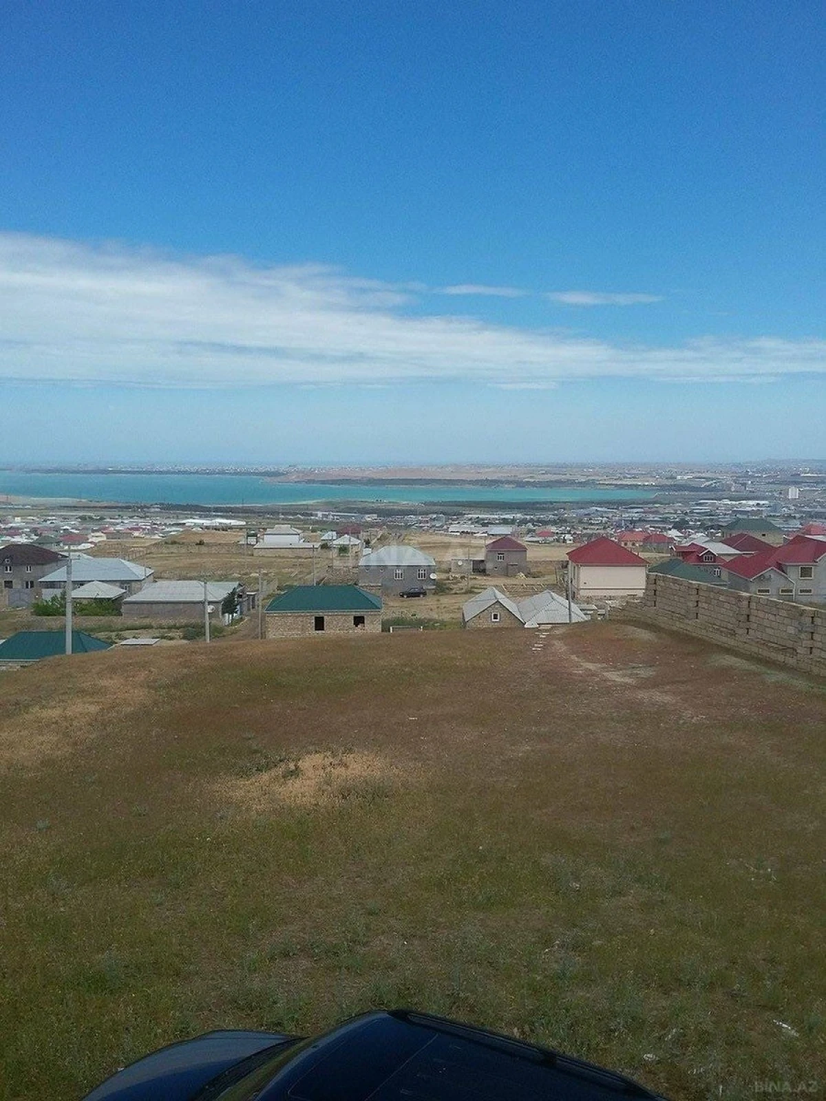 Satılır 6 otaqlı həyət evi 300 m²