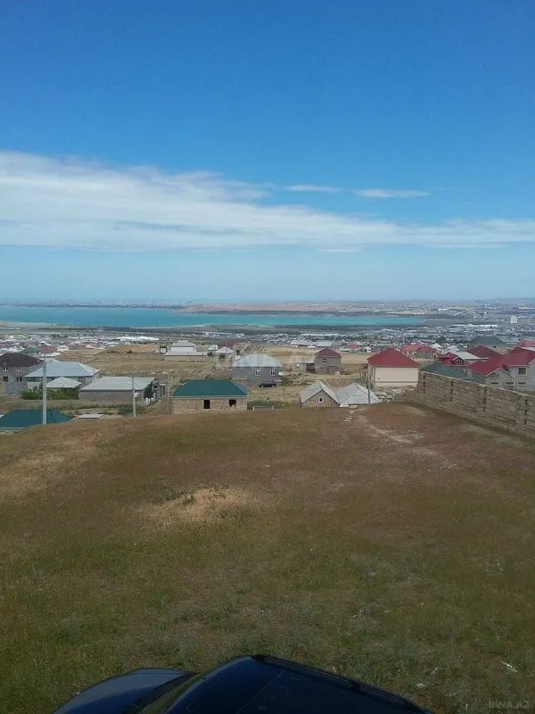 Satılır 6 otaqlı həyət evi 300 m²