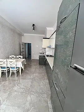 Kirayə verilir 3 otaqlı mənzil 125 m²