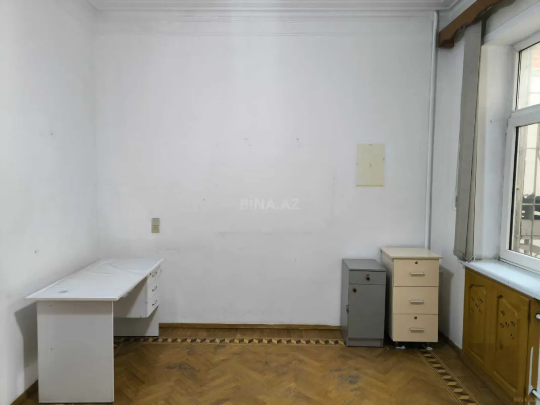 Kirayə verilir 5 otaqlı ofis 160 m²