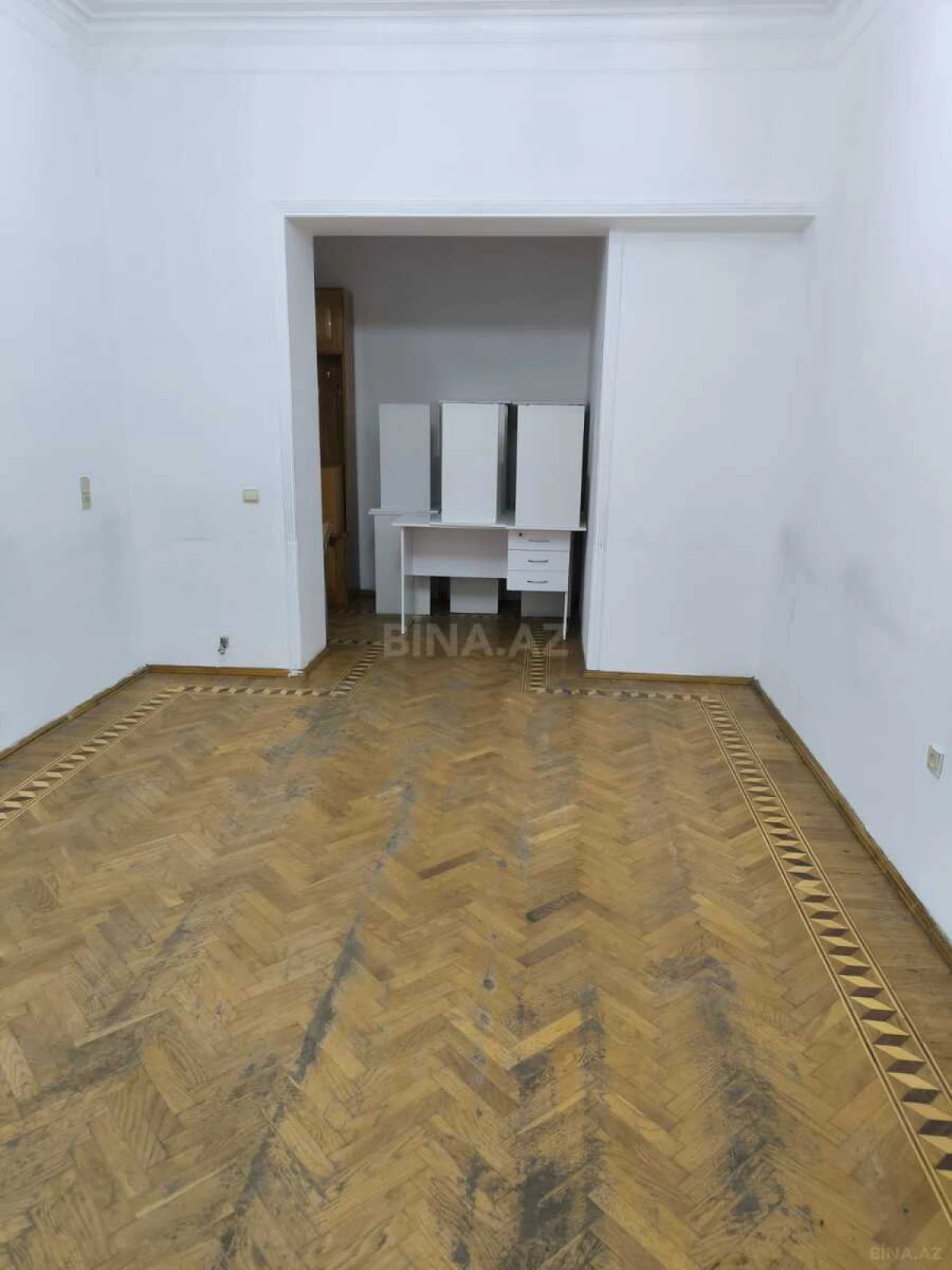 Kirayə verilir 5 otaqlı ofis 160 m²
