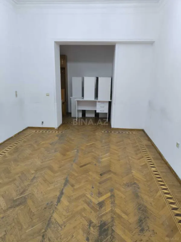 Kirayə verilir 5 otaqlı ofis 160 m²