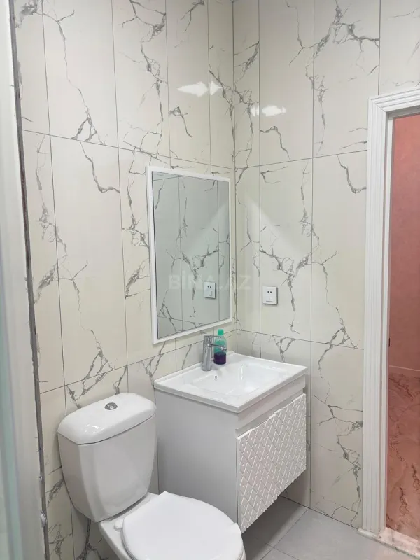 Kirayə verilir 2 otaqlı mənzil 86 m²