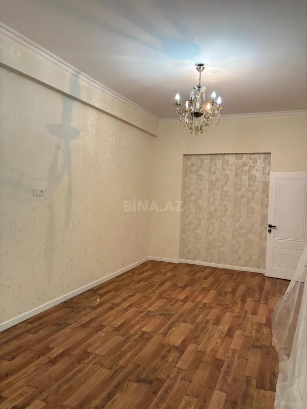 Kirayə verilir 2 otaqlı mənzil 86 m²