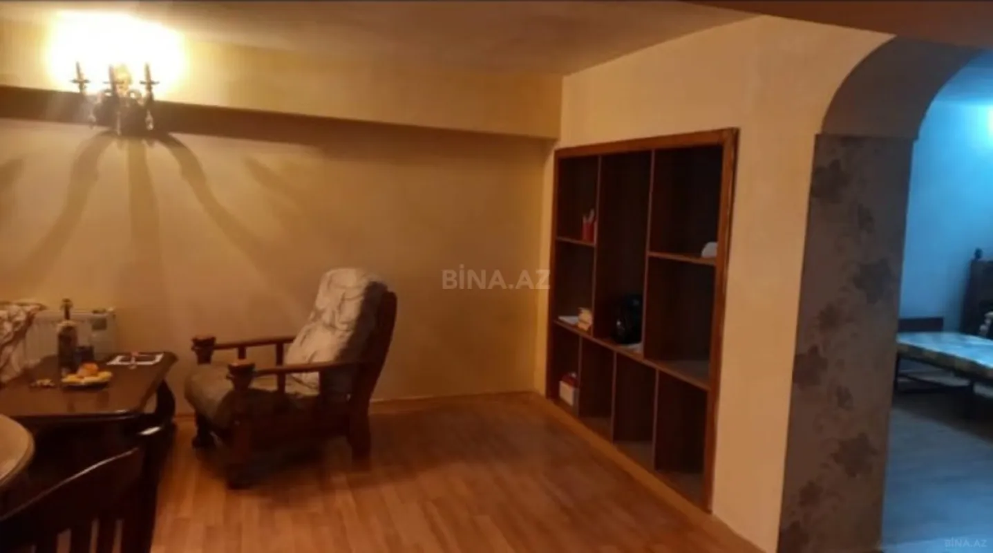 Kirayə verilir 3 otaqlı mənzil 90 m²