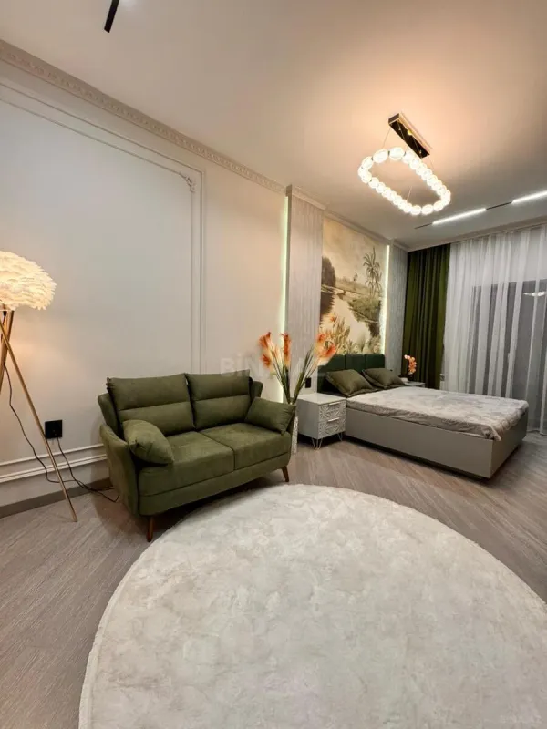 Satılır 3 otaqlı mənzil 91 m²