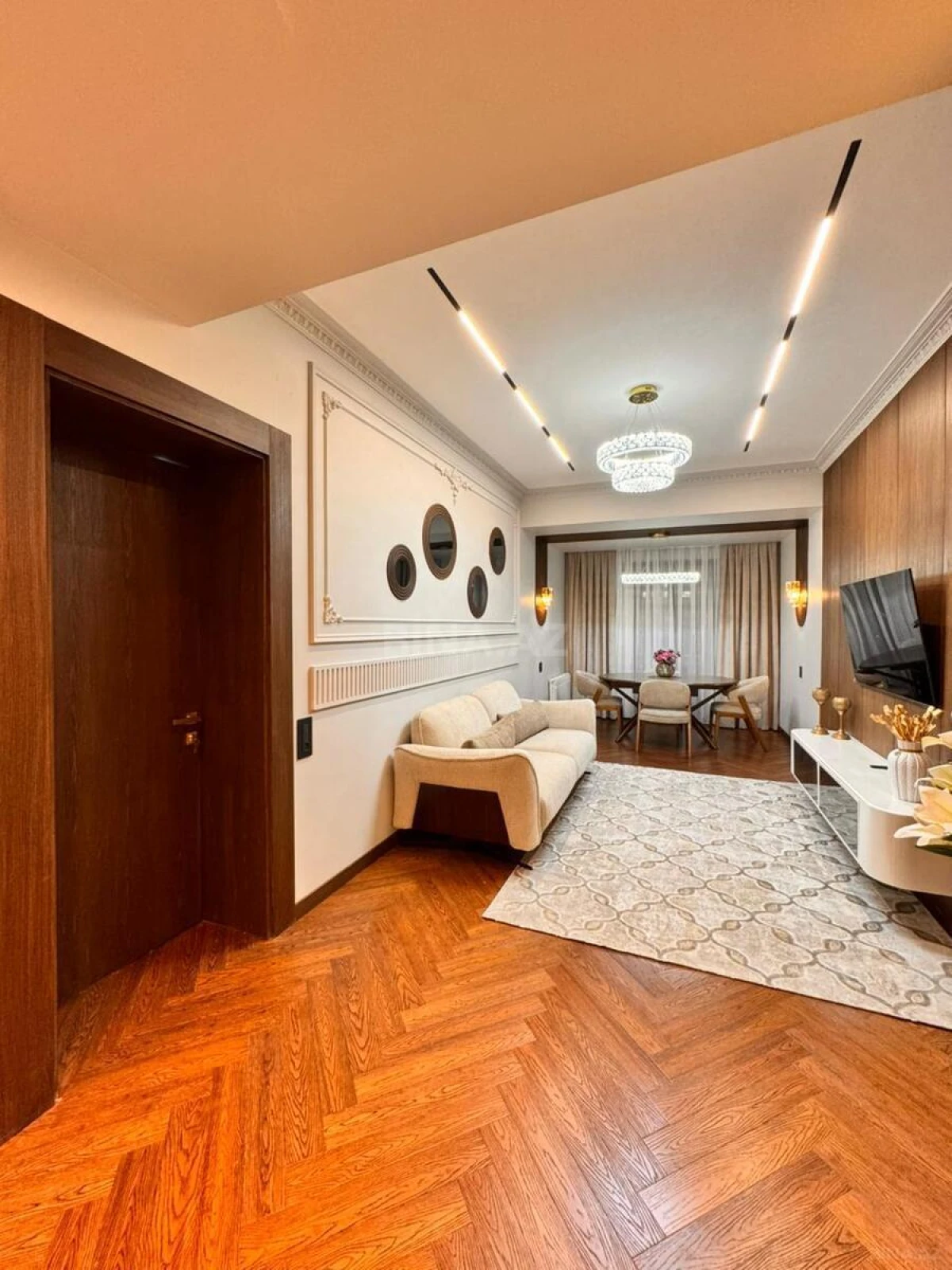 Satılır 3 otaqlı mənzil 91 m²
