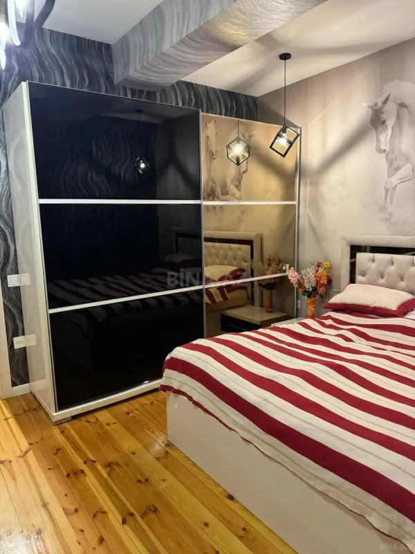 Satılır 3 otaqlı mənzil 77 m²