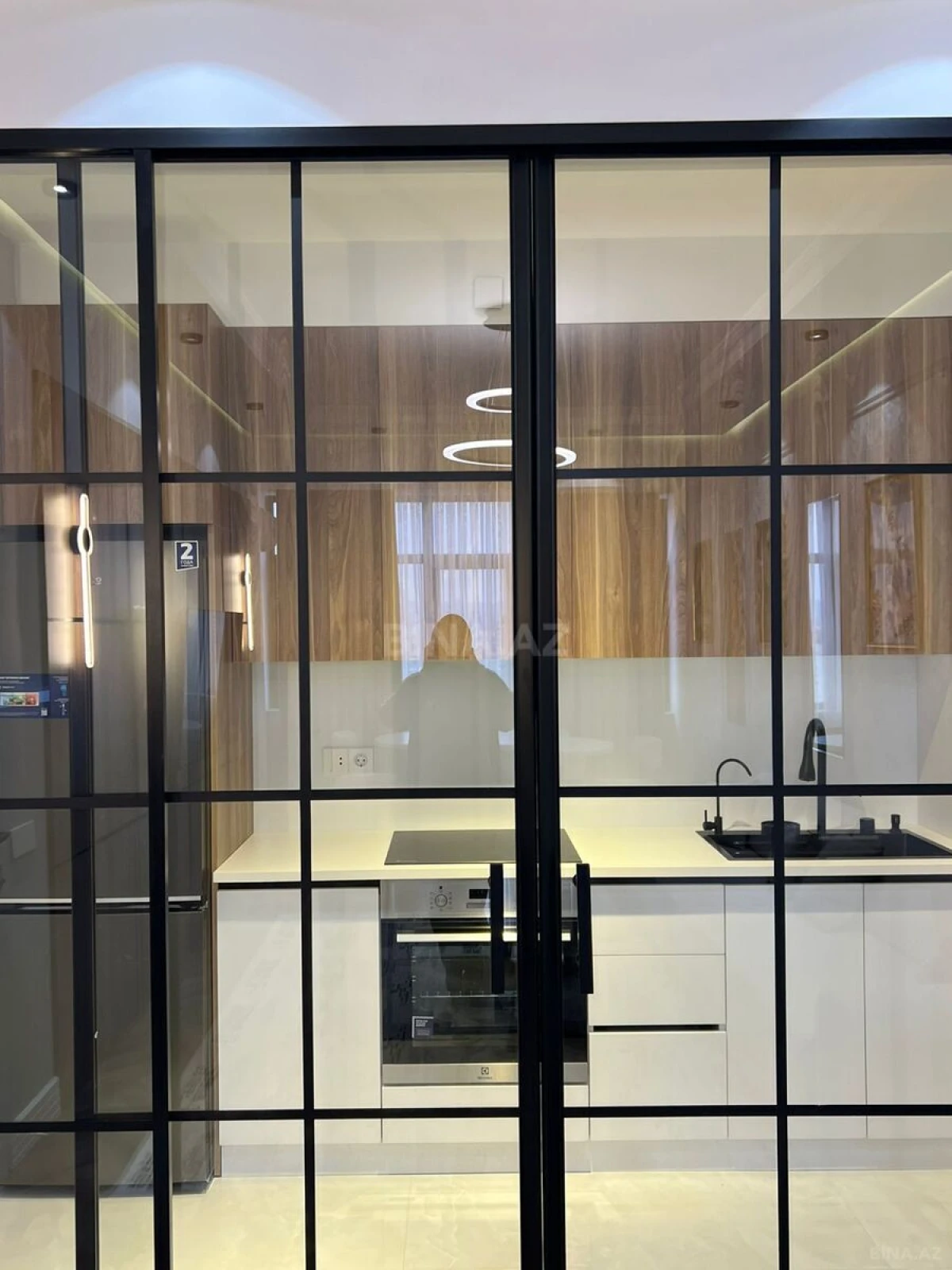 Satılır 2 otaqlı mənzil 66 m²