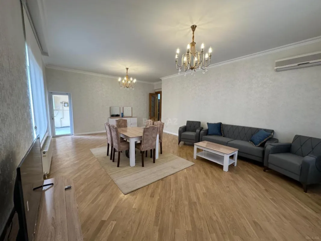 Kirayə verilir 3 otaqlı mənzil 150 m²