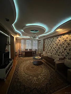 Satılır 3 otaqlı mənzil 130 m² — Bakı, Memar Əcəmi yanı 3 otaq 130.00 m²