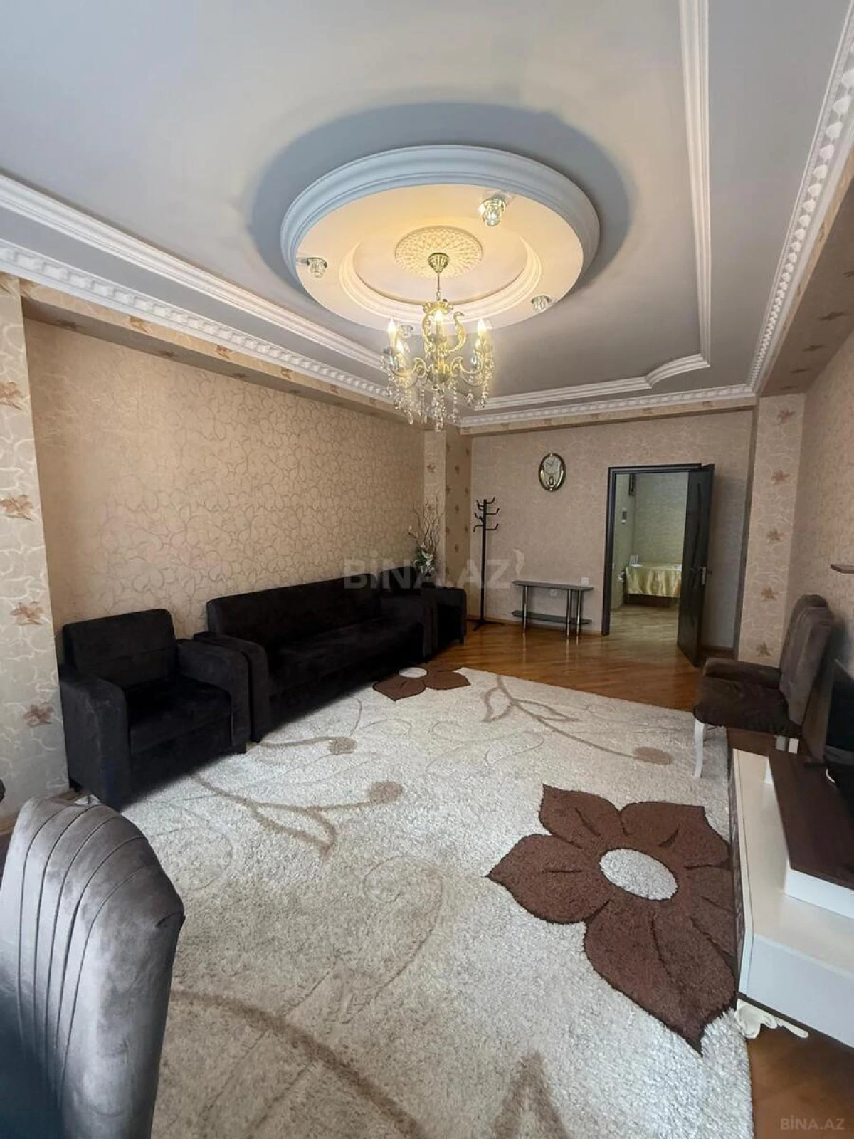 Kirayə verilir 3 otaqlı mənzil 100 m²