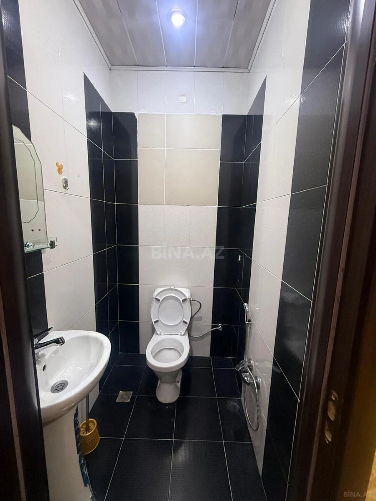 Kirayə verilir 3 otaqlı mənzil 100 m²