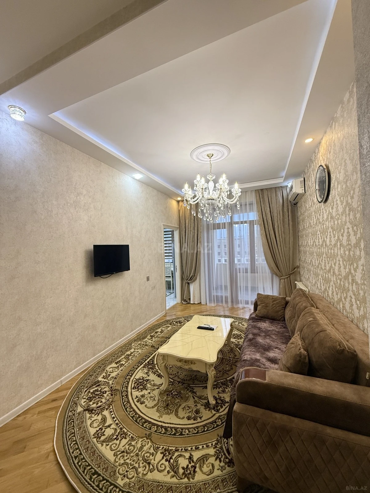 Kirayə verilir 2 otaqlı mənzil 65 m²