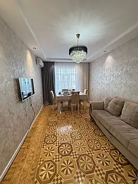 Satılır 3 otaqlı mənzil 82 m²