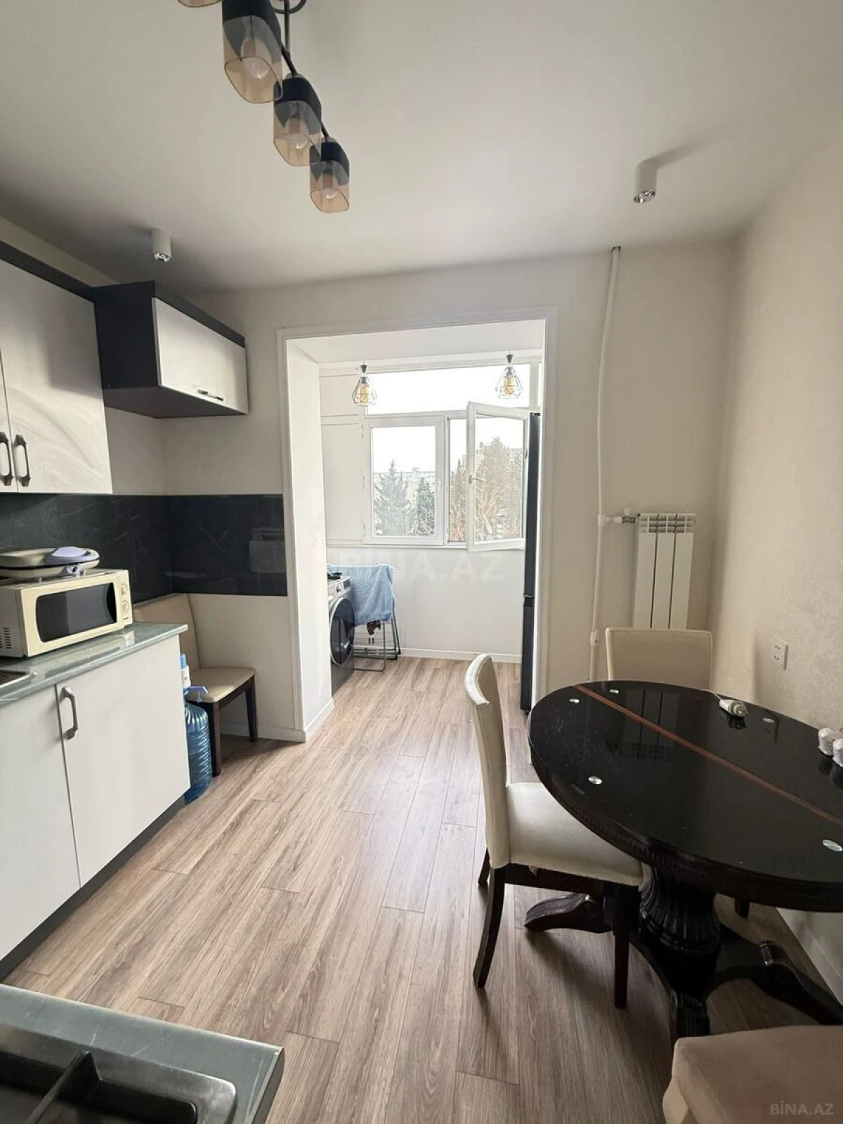 Satılır 3 otaqlı mənzil 82 m²