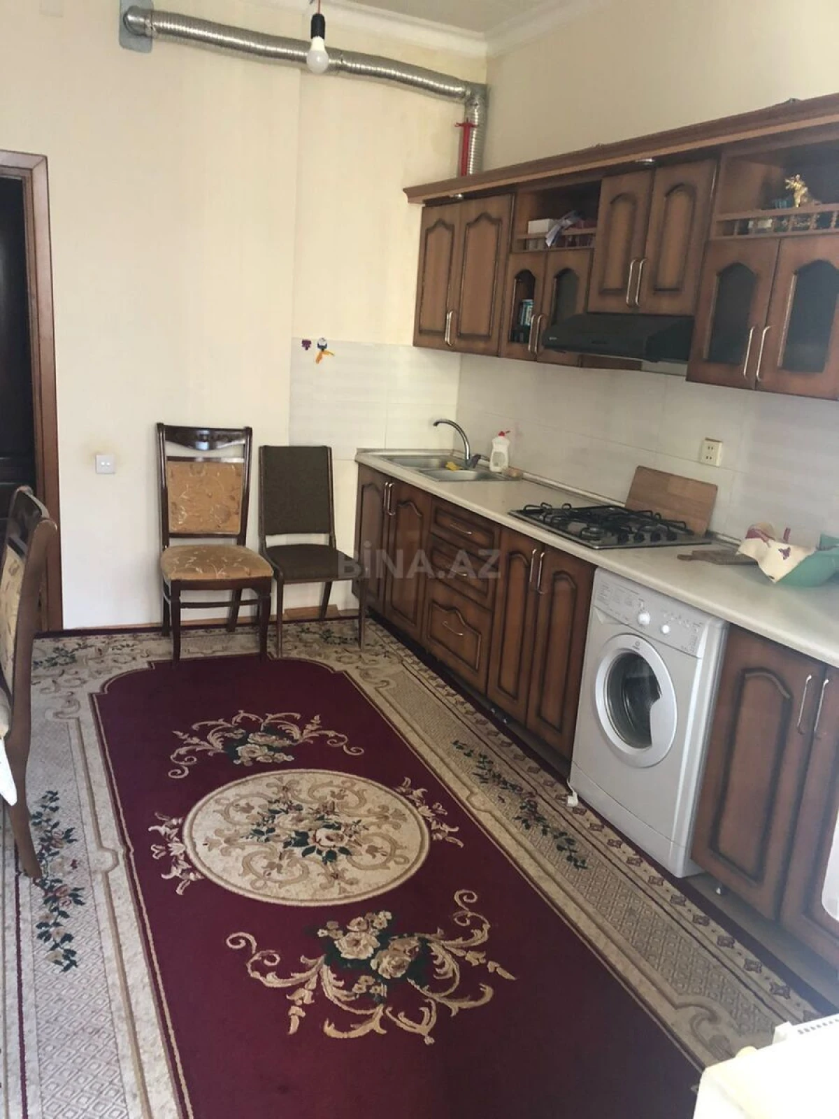 Kirayə verilir 2 otaqlı mənzil 65 m²