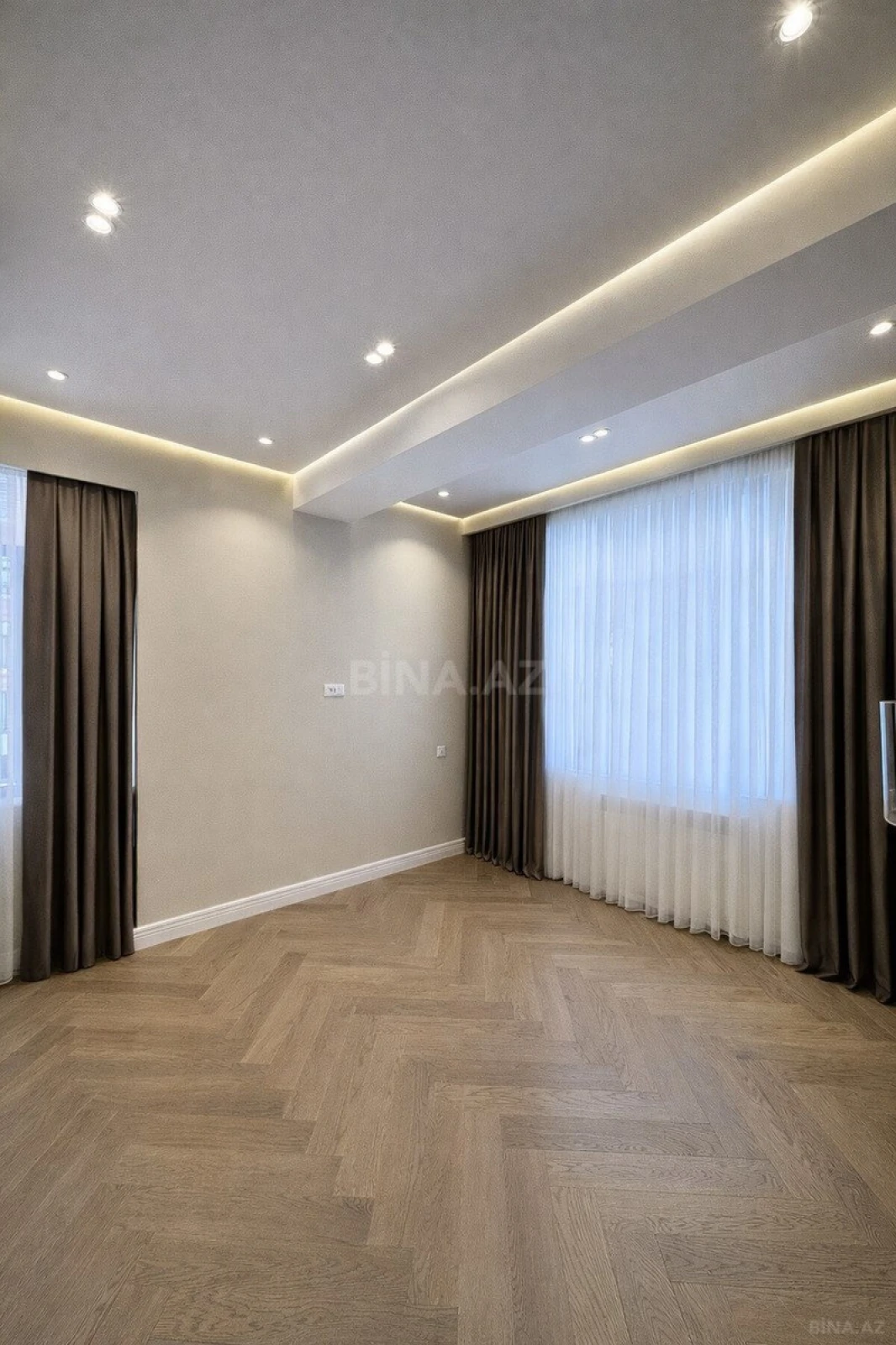 Satılır 3 otaqlı mənzil 85 m²