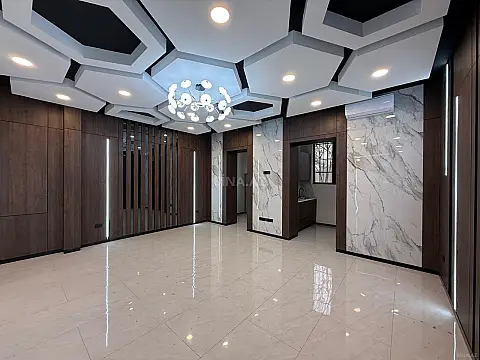 Satılır obyekt 100 m²