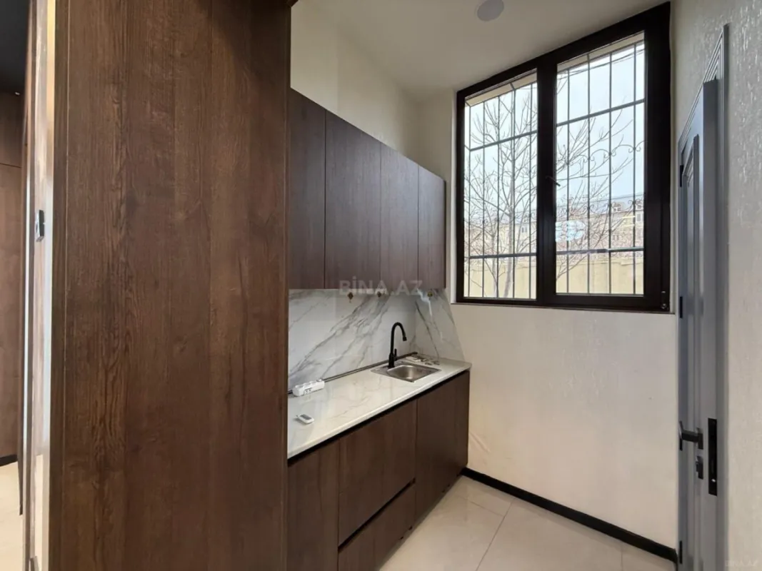 Satılır obyekt 100 m²