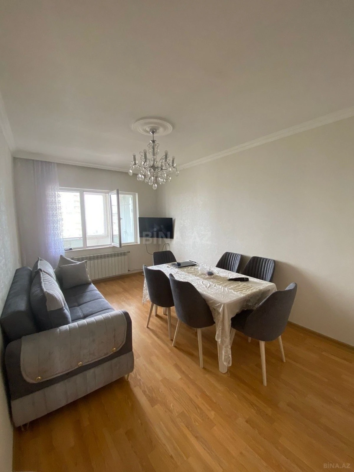 Kirayə verilir 2 otaqlı mənzil 60 m²