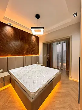 Satılır 2 otaqlı mənzil 68 m²