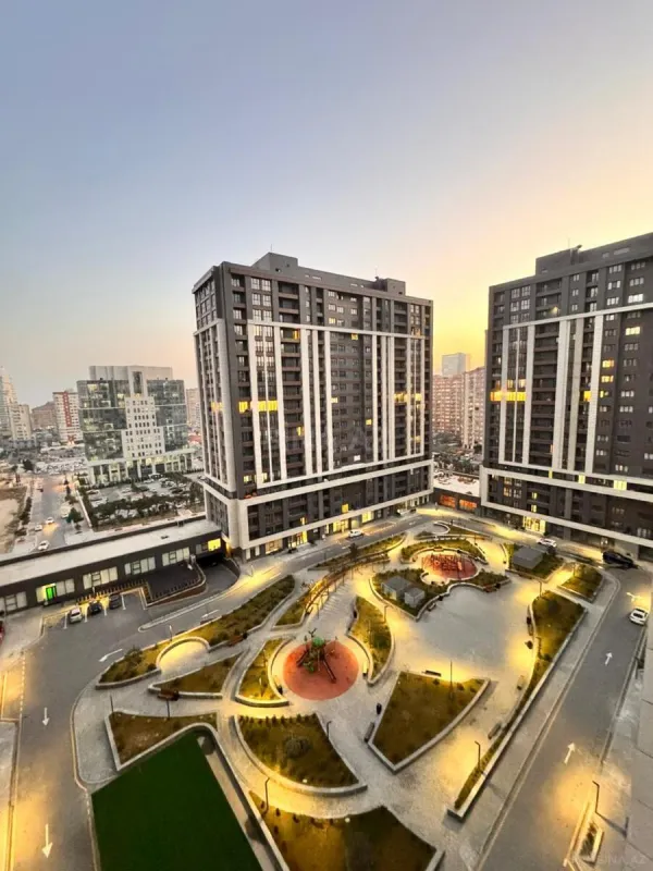 Satılır 2 otaqlı mənzil 68 m²