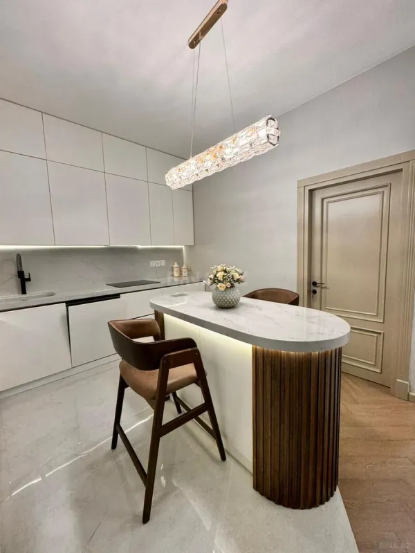 Satılır 2 otaqlı mənzil 68 m²