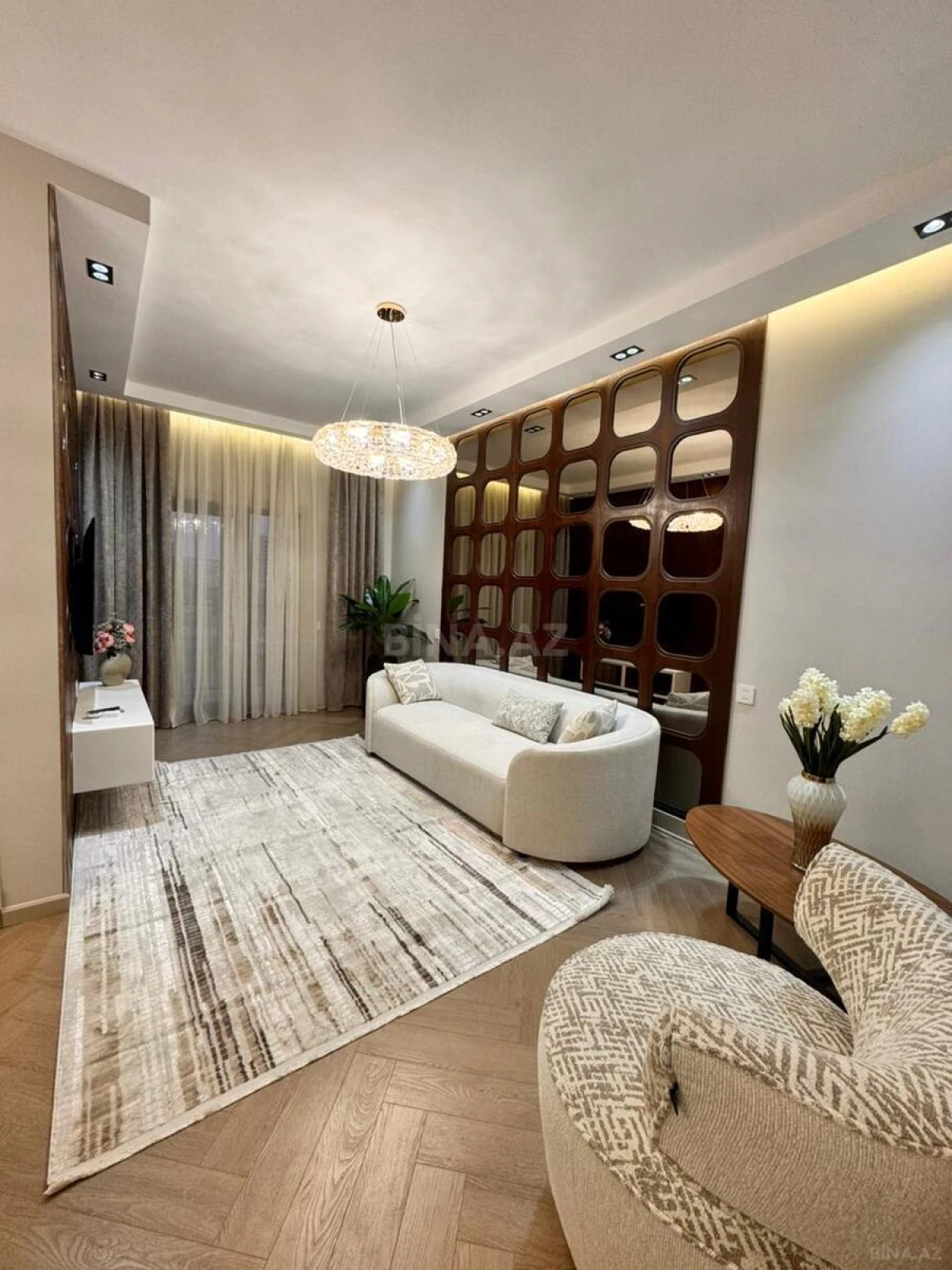 Satılır 2 otaqlı mənzil 68 m²
