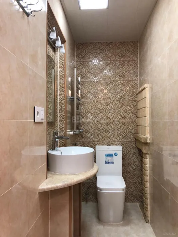 Kirayə verilir 3 otaqlı mənzil 150 m²