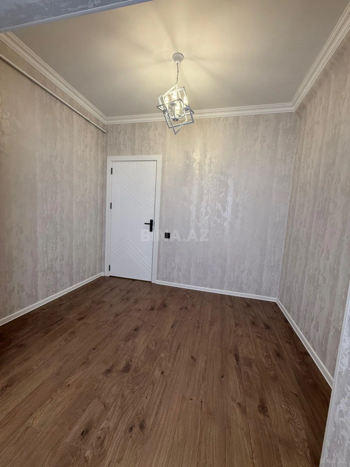 Satılır 3 otaqlı mənzil 65 m²