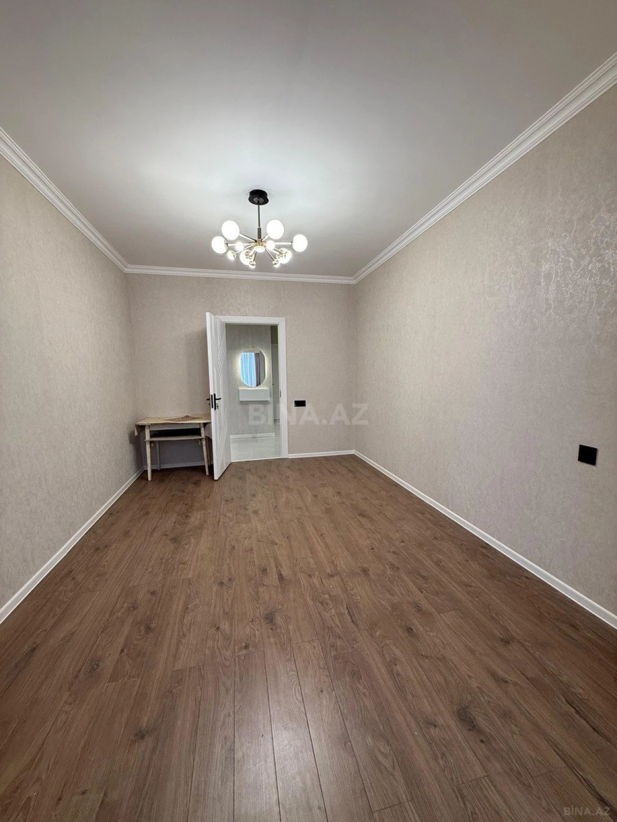 Satılır 3 otaqlı mənzil 65 m²