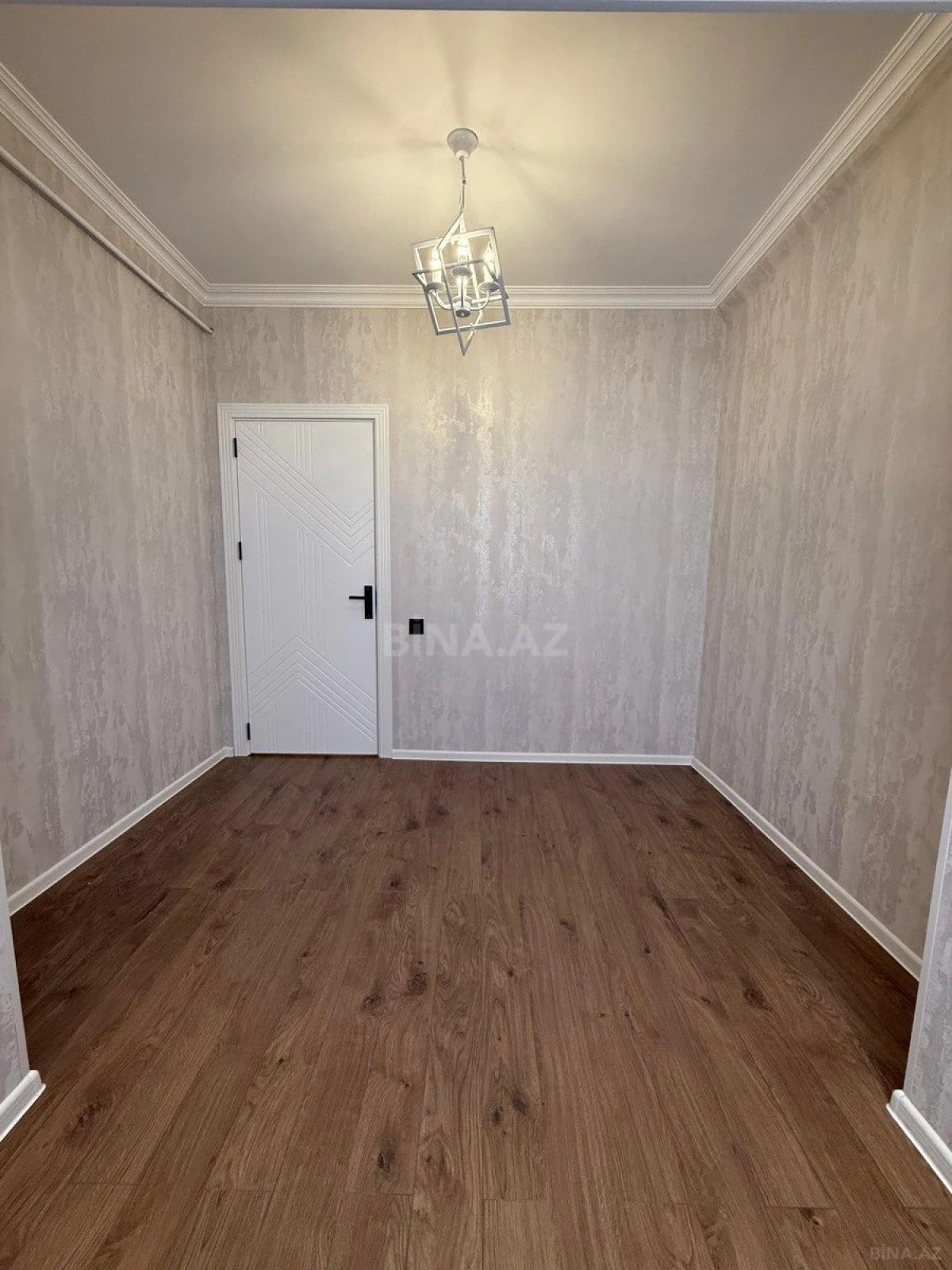Satılır 3 otaqlı mənzil 65 m²