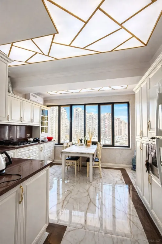 Satılır 4 otaqlı mənzil 170 m²