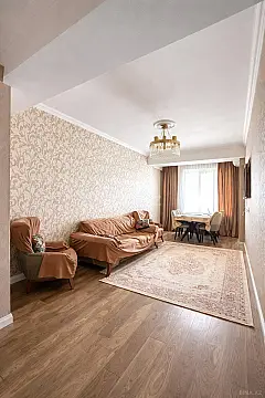 Satılır 4 otaqlı mənzil 170 m²