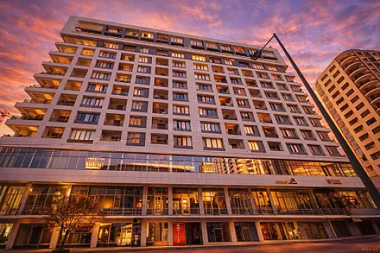 Satılır 4 otaqlı mənzil 170 m² — Bakı, İnşaatçılar 4 otaq 170.00 m²