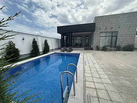 Kirayə verilir 4 otaqlı həyət evi 130 m² — Bakı, Mərdəkan 4 otaq 130.00 m²