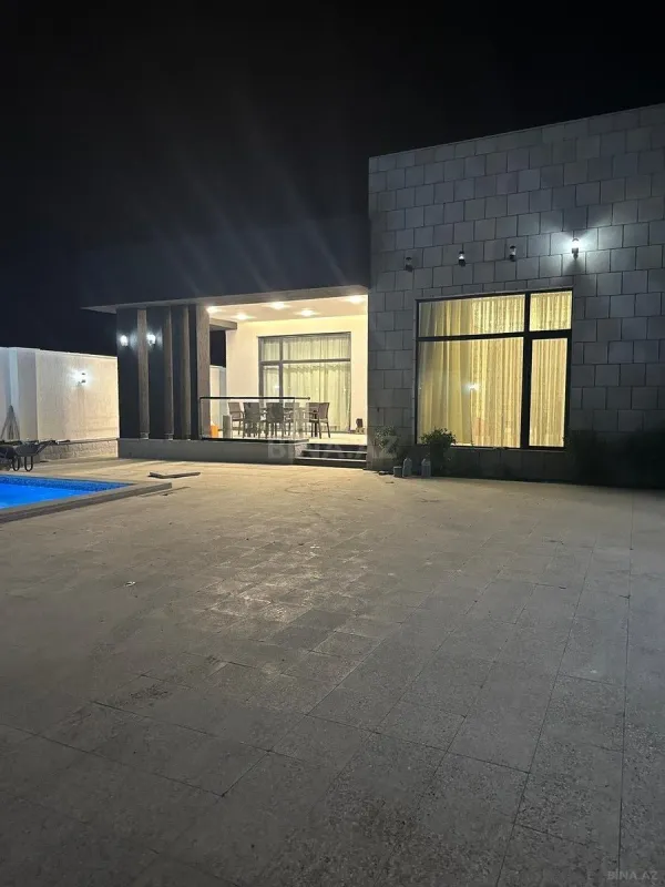 Kirayə verilir 4 otaqlı həyət evi 130 m²